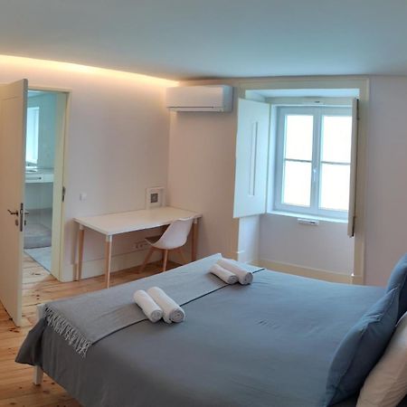 Suite In Cozy Apartment In Chiado In Shared House Lisboa Екстериор снимка
